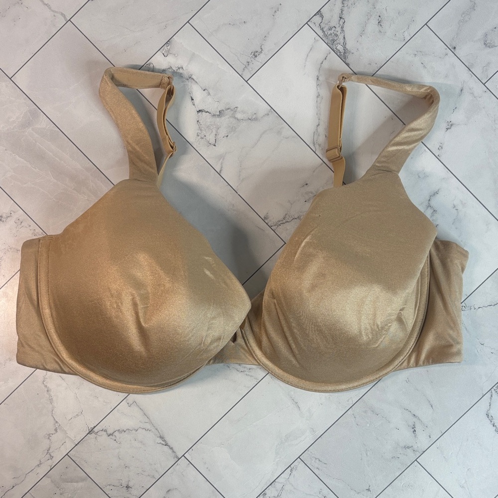 NWOT Cacique Lane Bryant Womens T-Shirt Bra Nude Lightly Lined UNDERWIRE 38DD
